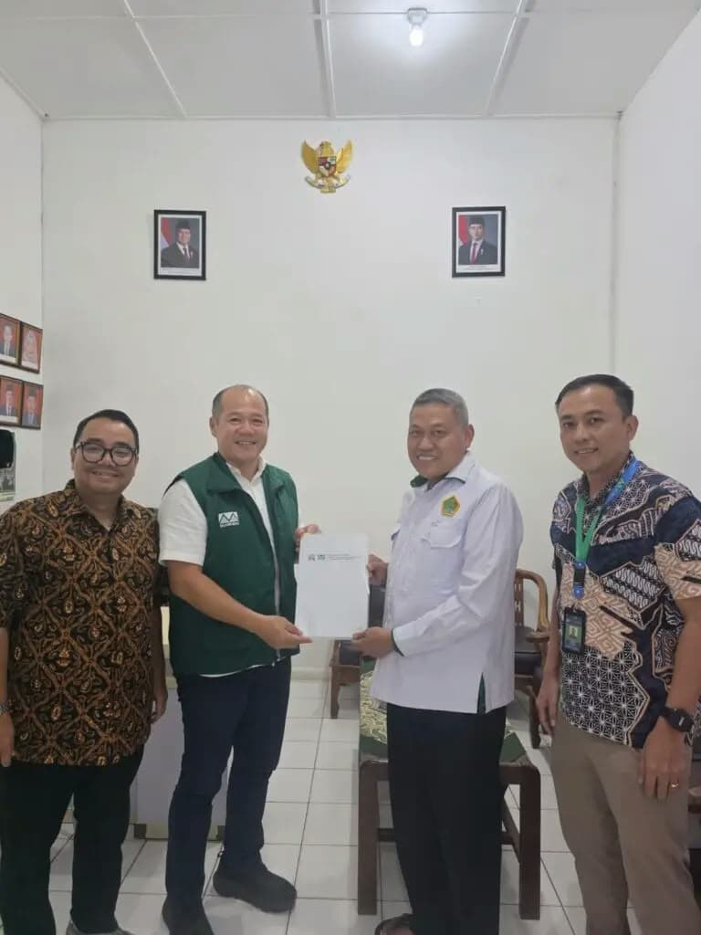 MilkLife Datang ke Kemenag Medan, Sepak Bola Putri Madrasah Didorong Berkembang