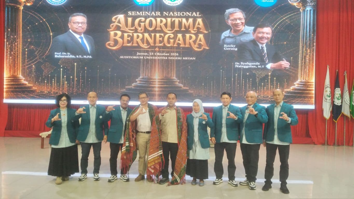 Rocky Gerung di Unimed: Masa Depan Bangsa Terancam Jika Kampus Kehilangan Nalar Kritis