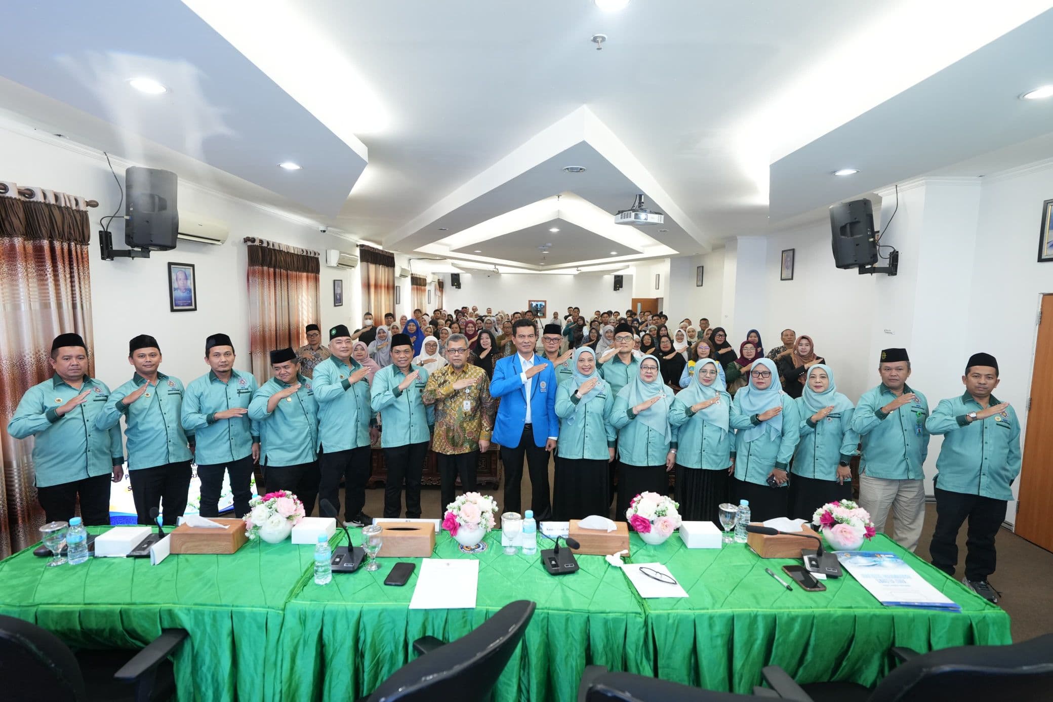 Tak Sekadar Orientasi, PKKMB SPs UMSU Hadirkan Kuliah Umum hingga Aksi Sosial