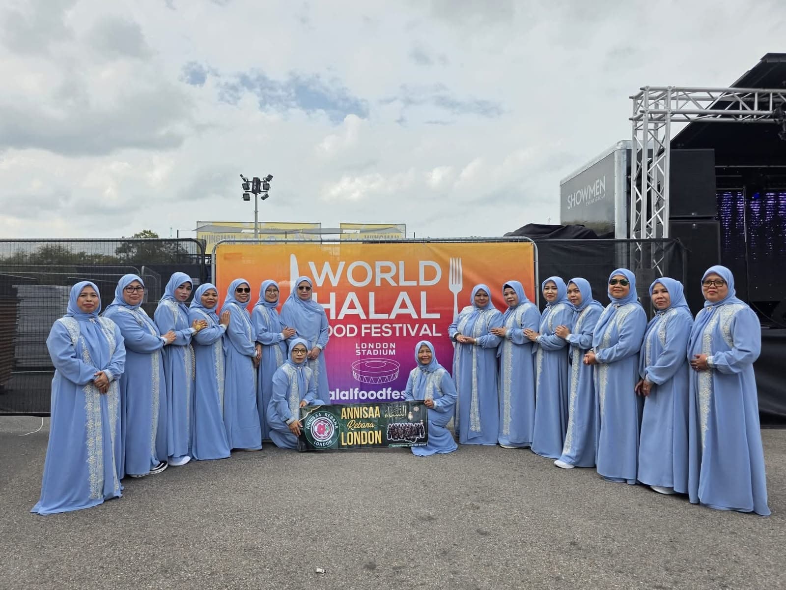 Mahasiswa S2 Pendidikan Islam UMSU Populerkan Budaya Indonesia di London Lewat Qasidah